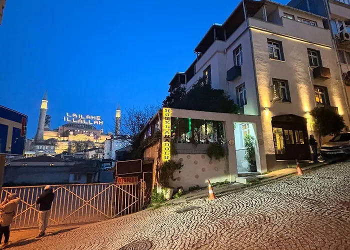 安纳多路酒店 3*