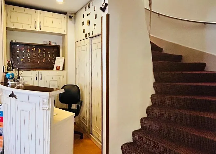 安纳多路酒店 3*